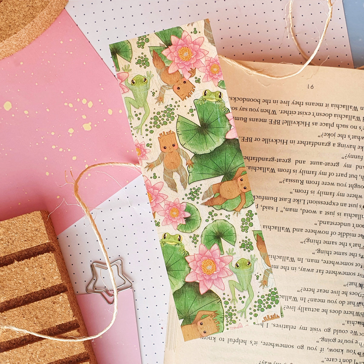 Woodmark Pond Lillies Mandrakes The Enamel Library