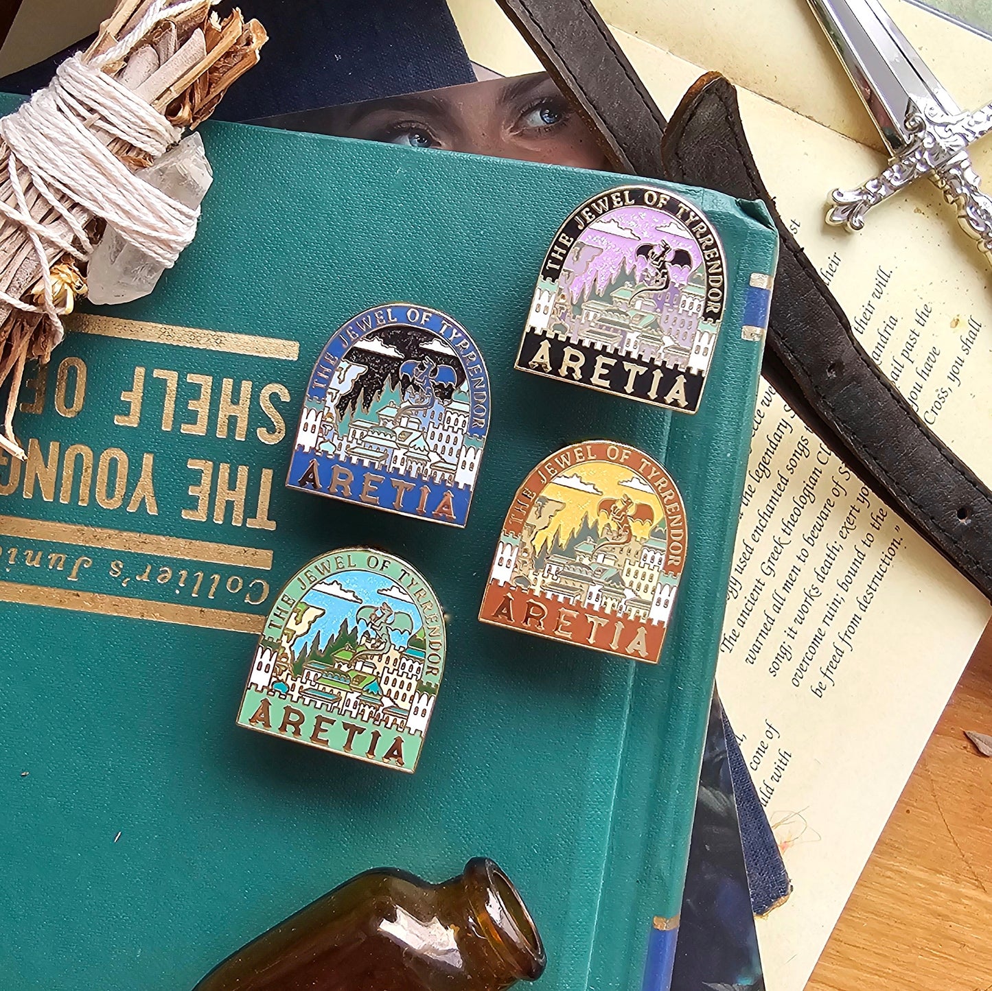 Officially Licensed Fourth Wing Mini-Pin | Aretia City Crest