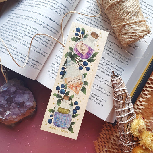 Officially Licensed Fourth Wing Woodmark | The Right Way