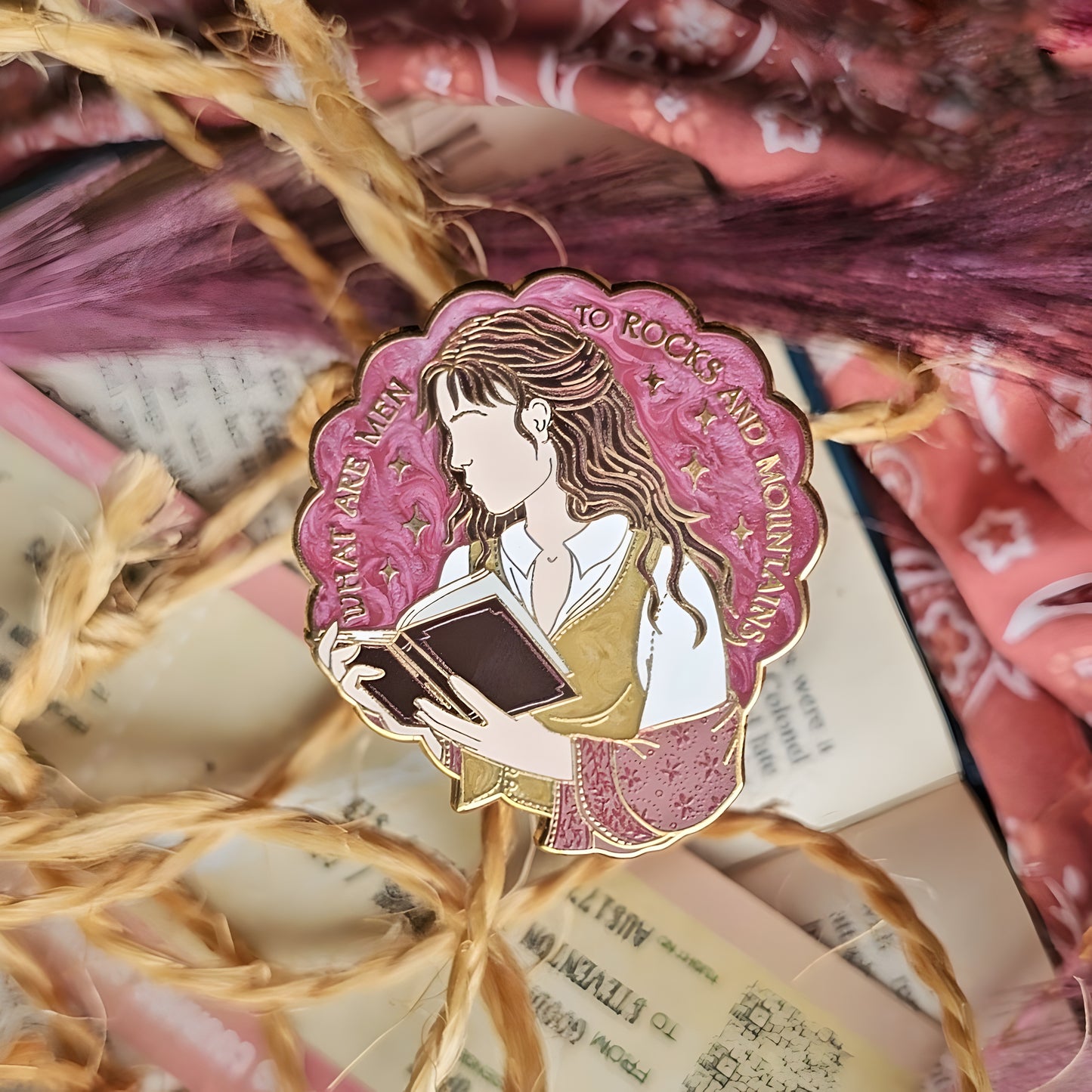 Character Enamel Pin | Lizzy Bennet